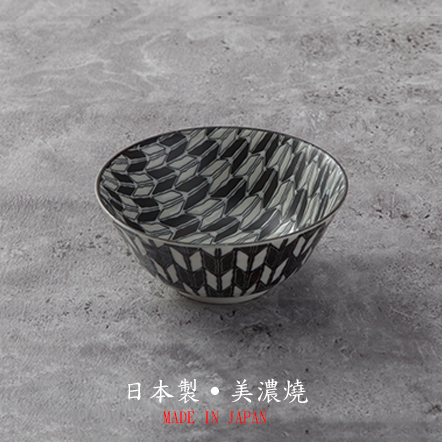 【株式会社アワサカ】矢絣麵碗(中)